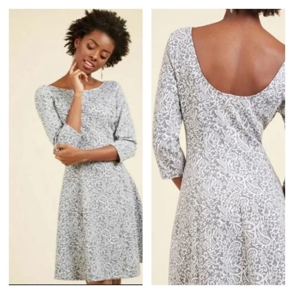 MODCLOTH Gray White Paisley Print 3/4 Sleeve Scoop Neck Knit Mini Dress 4X - Picture 1 of 7